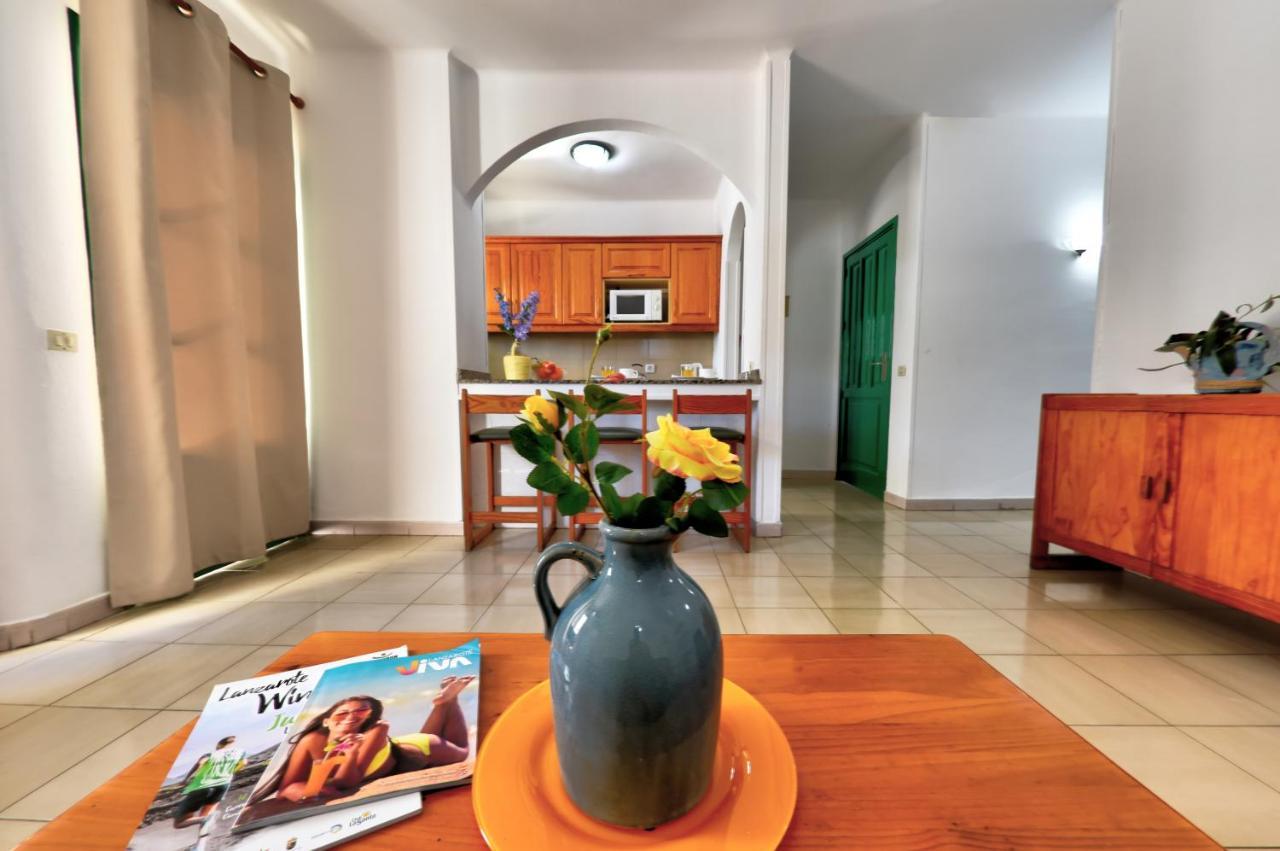 Apartamentos Luz Y Mar Puerto del Carmen  Exteriör bild